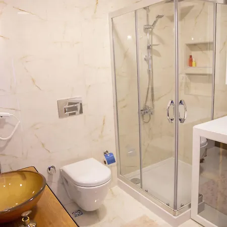 Bellapais 58 Luxury Кешме