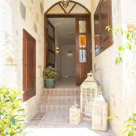 Bellapais 58 Luxury Отель 3*