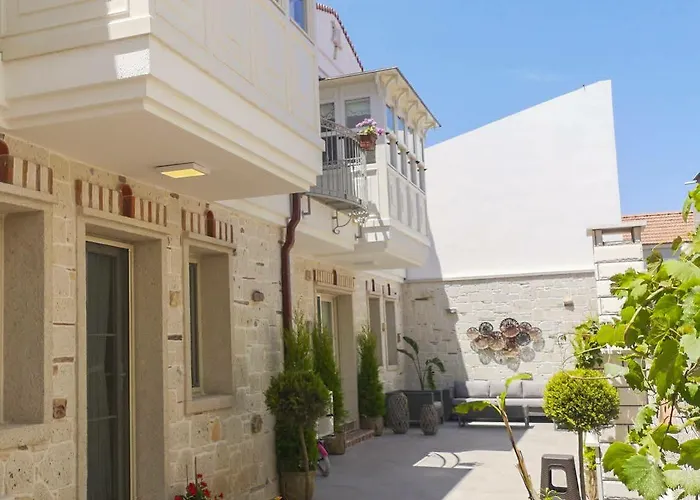 Bellapais 58 Luxury מלון Çeşme