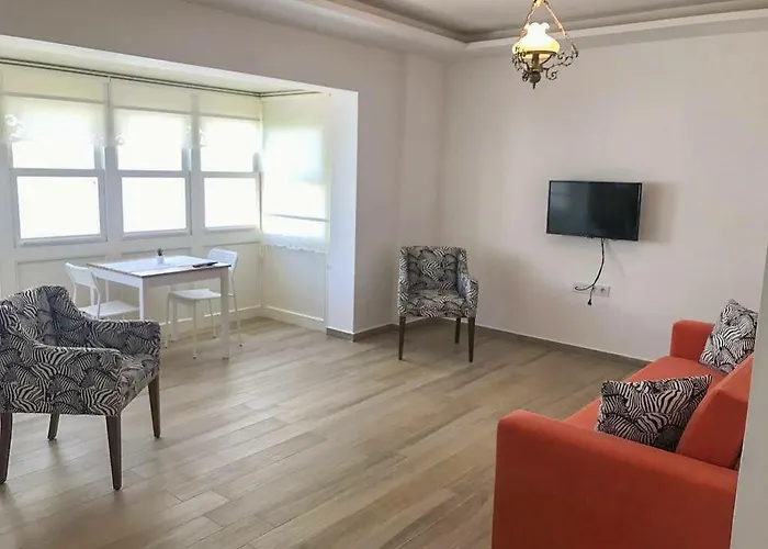Bellapais 58 Luxury מלון Çeşme