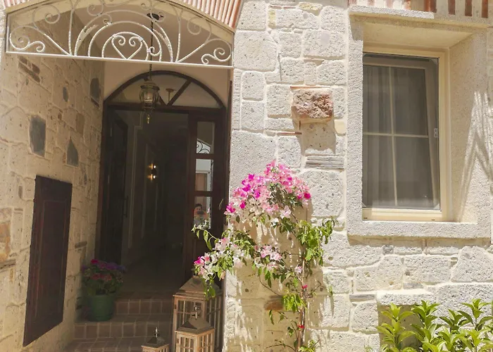 Bellapais 58 Luxury מלון Çeşme